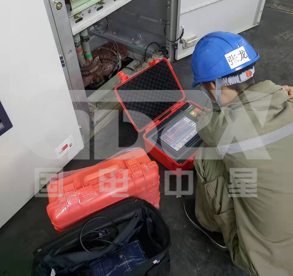 連接設(shè)備.jpg 連接設(shè)備.jpg